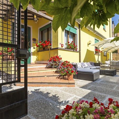 Hotel Villa Tiziana Lido di Venezia Exterior photo